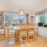 4 Bed In Ulverston Oc-sz438