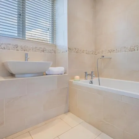 4 Bed In Finsthwaite Sz438 Holiday home