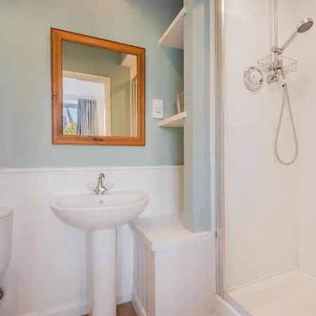 4 Bed In Finsthwaite Sz438 *