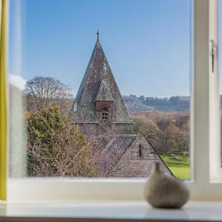 Prázdninový dům 4 Bed In Finsthwaite Sz438 *