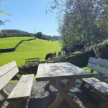 4 Bed In Finsthwaite Sz438 *